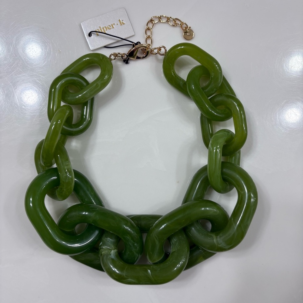 Piper K Bold Green Resin Chunky Statement 20" Necklace